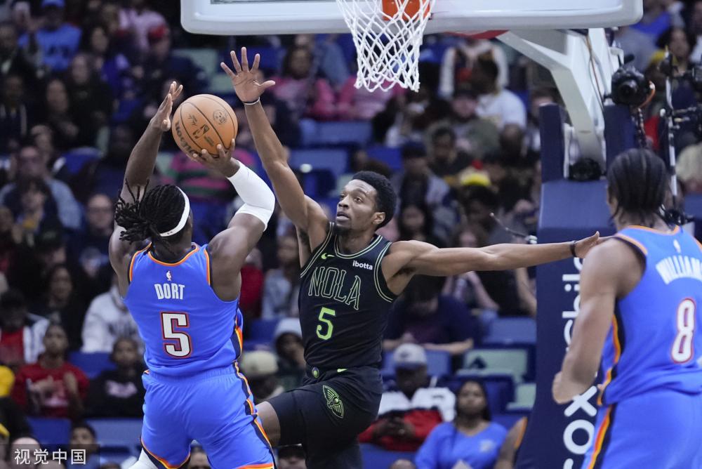 是三名球员 是三名球员